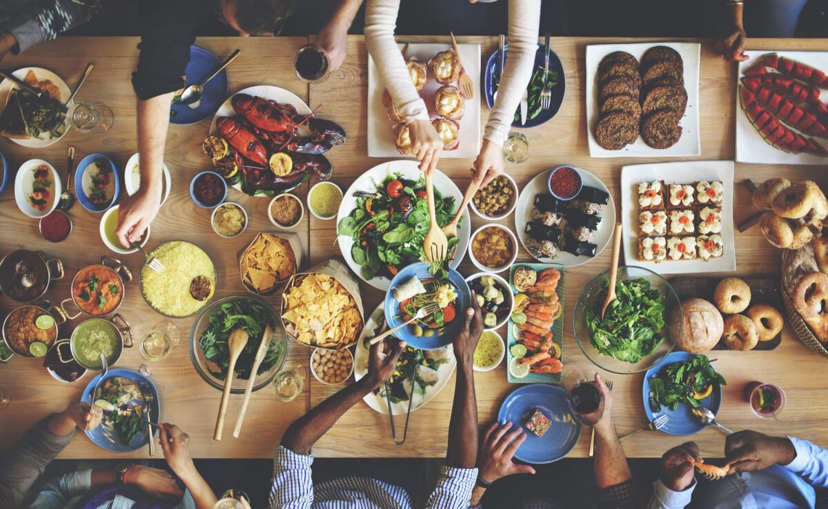 bigstock Brunch Choice Crowd Dining Foo 120150284